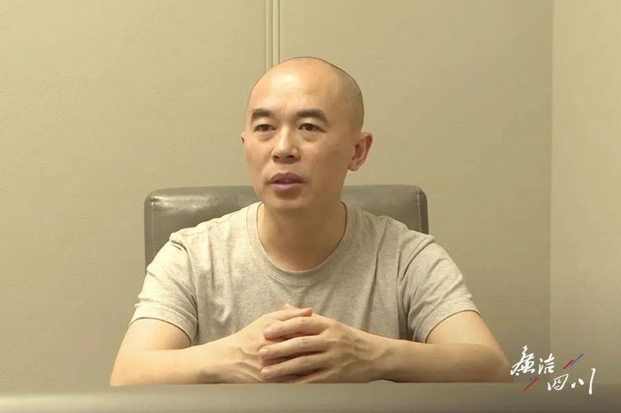 “落马”局长余沁阳：每到天黑<strong></p>
<p>韩国币币交易</strong>，就将赃款运到“黄金屋”…