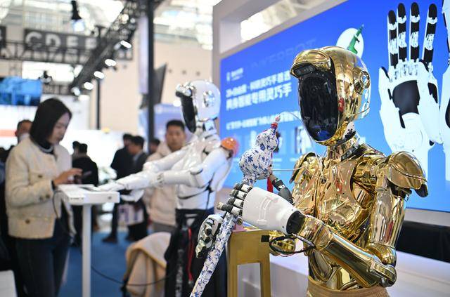 新华社记者带你听两会｜听<strong></p>
<p>贵人币价格</strong>，“新”的活力