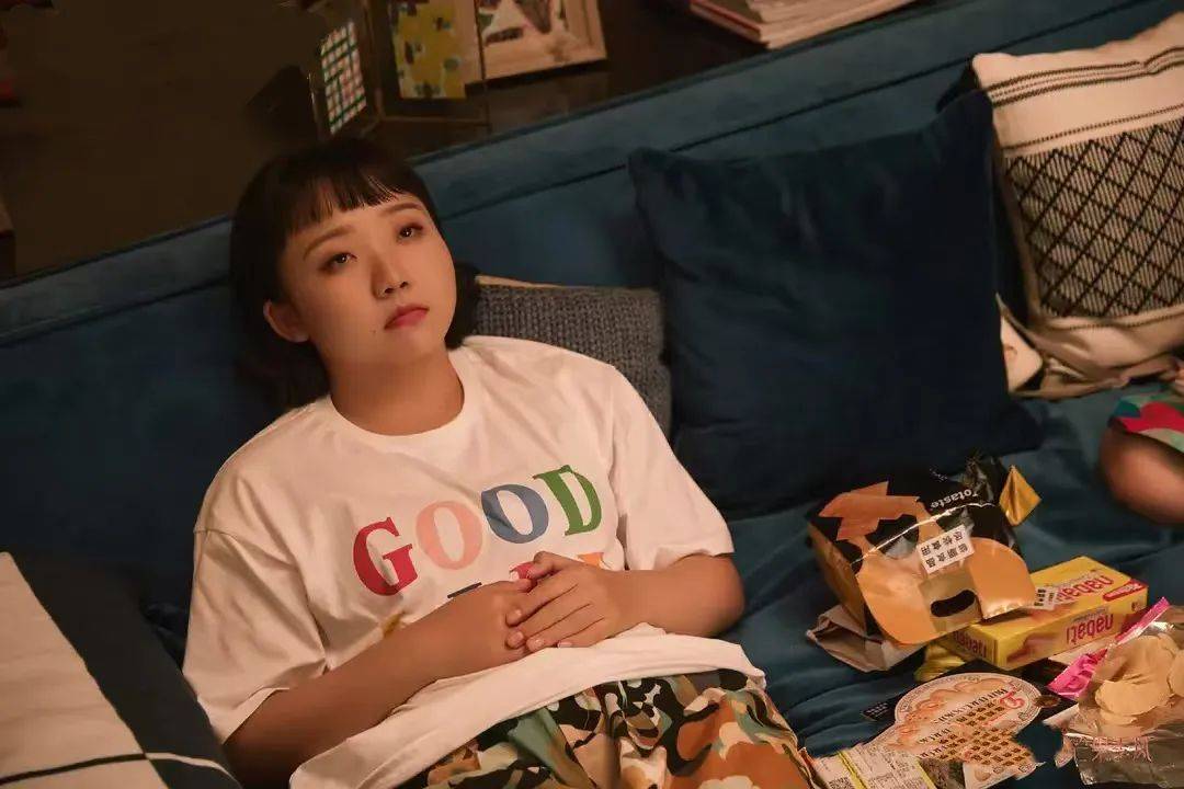 一个月只花30元<strong></p>
<p>深圳币圈</strong>，985毕业生挤满躺平赛道