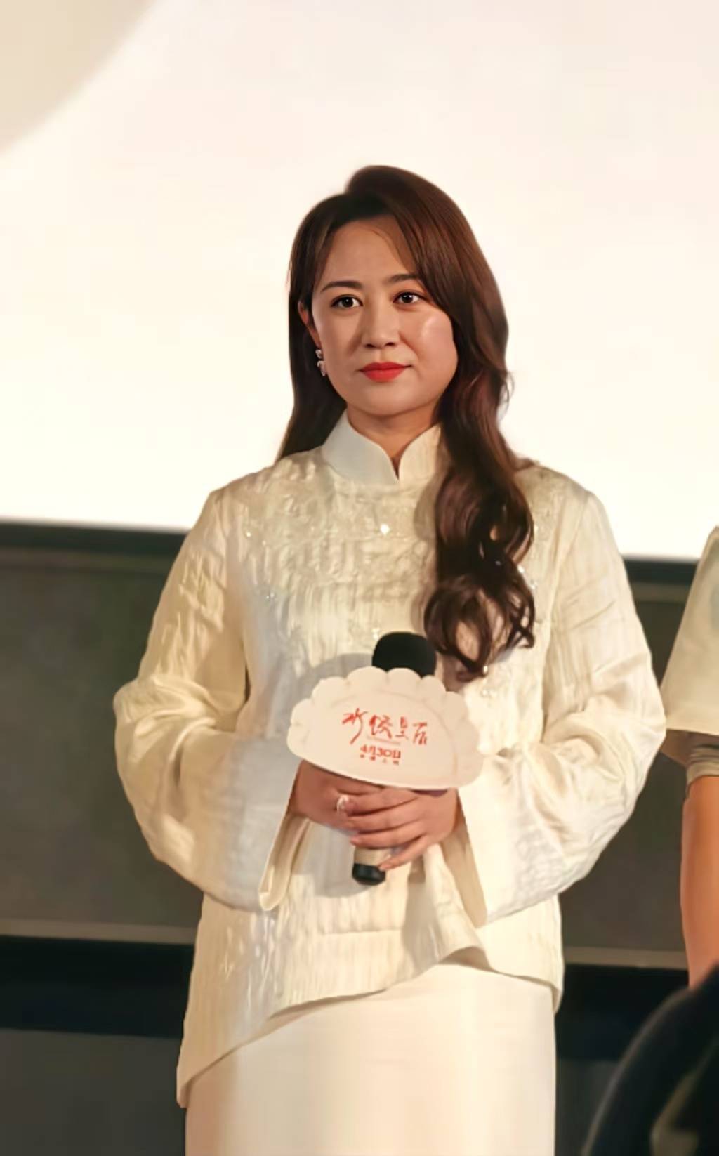 马丽称不会与沈腾终止合作<strong></p>
<p>天王币</strong>，“他是我的恩人，也是我的贵人”