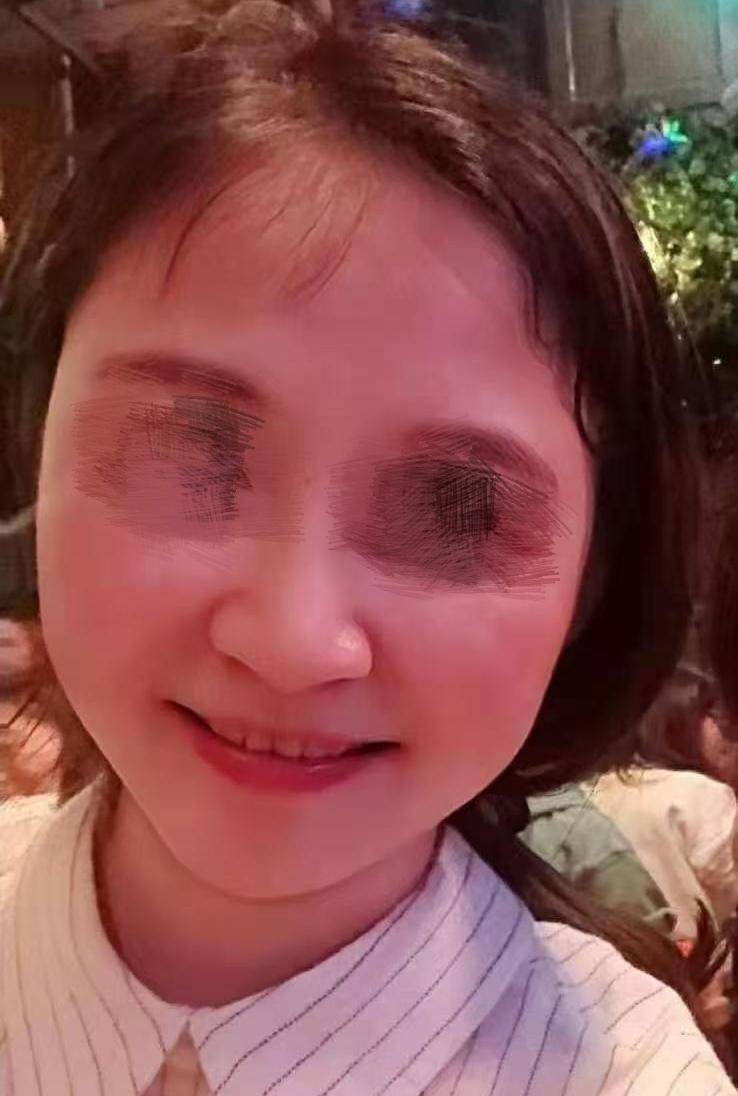女校长涉嫌诈骗数千万后跳江身亡<strong></p>
<p>比特币美金</strong>，29人起诉其父等三被告案将于8日二审开庭