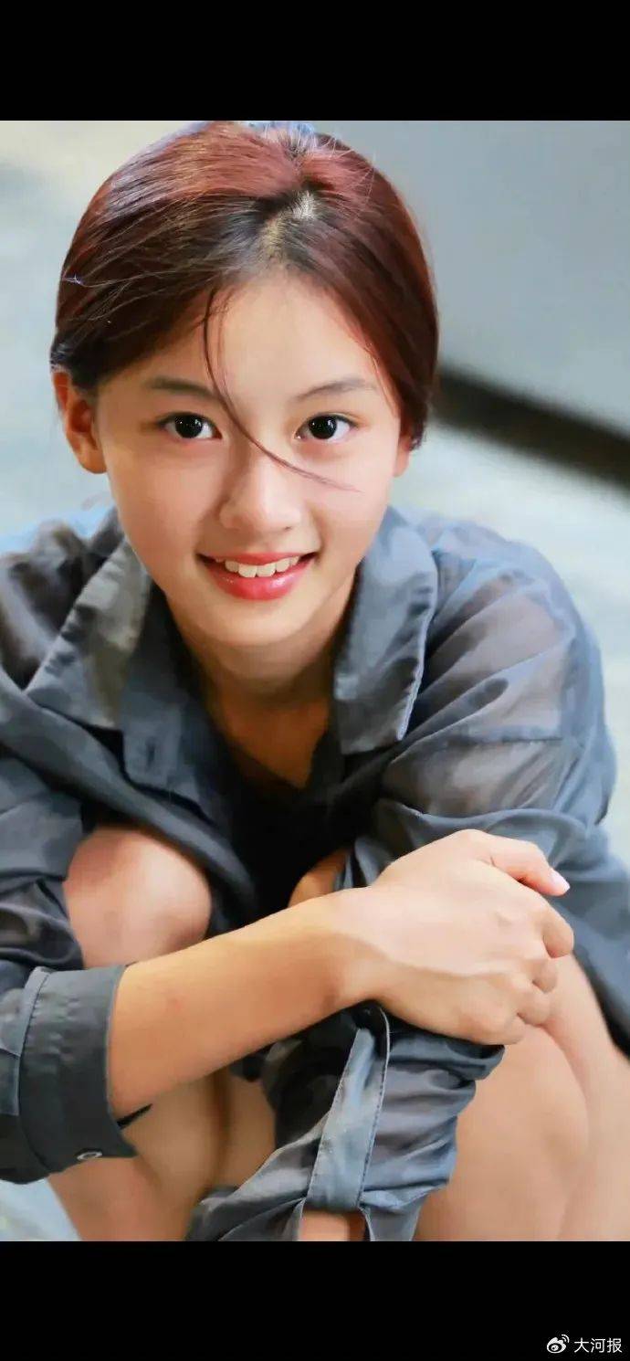 15岁女孩七七1分钟视频报价1万<strong></p>
<p>比特币之父</strong>，因神似张柏芝走红，七七妈妈曾称以学业为由拒绝于正邀约