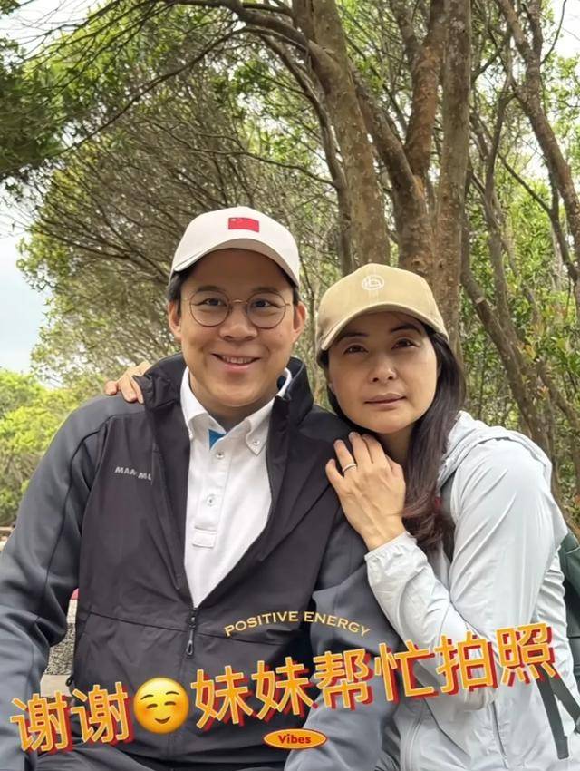 霍启刚专程飞新加坡<strong></p>
<p>中国比特币</strong>，见证郭晶晶入选国际游泳名人堂，二人结婚13年，育有一子两女
