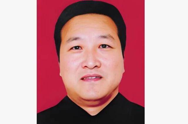 宁夏政协原副秘书长蔡明被查<strong></p>
<p>比特币交易市场</strong>，8年前卸任，曾被处分