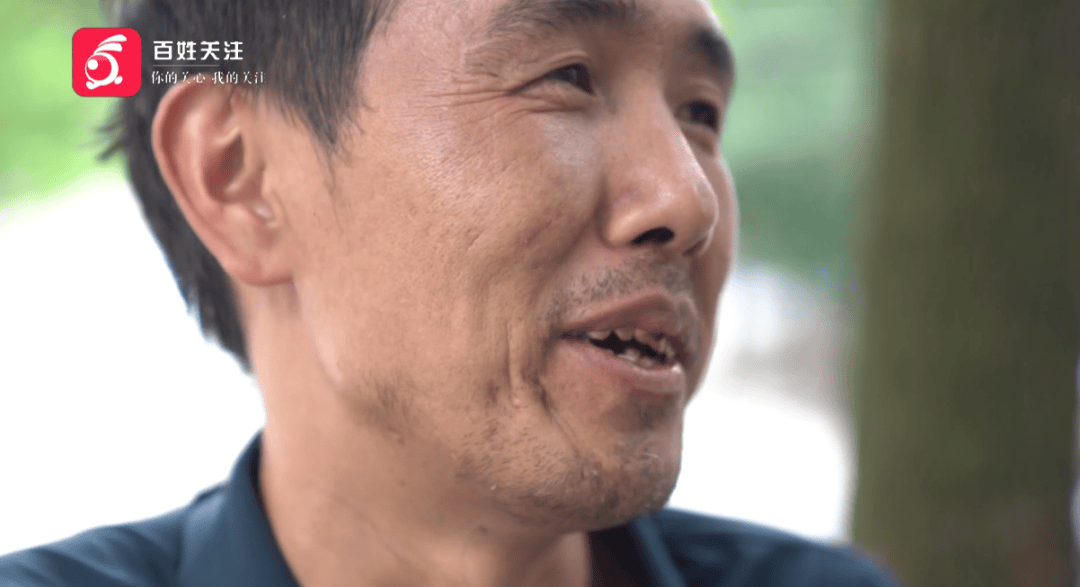 心酸！12岁男孩“独居”贵阳一安置房内<strong></p>
<p>比特币交易市场</strong>，父亲回应：迫于无奈，因为……