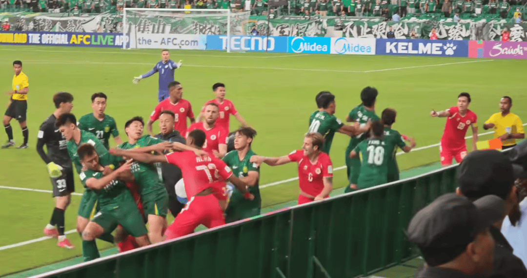 北京国安亚冠赛场爆发冲突<strong></p>
<p>比特币交易市场</strong>，场面十分混乱