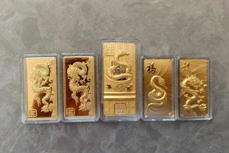 10余万黄金寄出后<strong></p>
<p>比特币历史价格</strong>，男子冲进派出所！