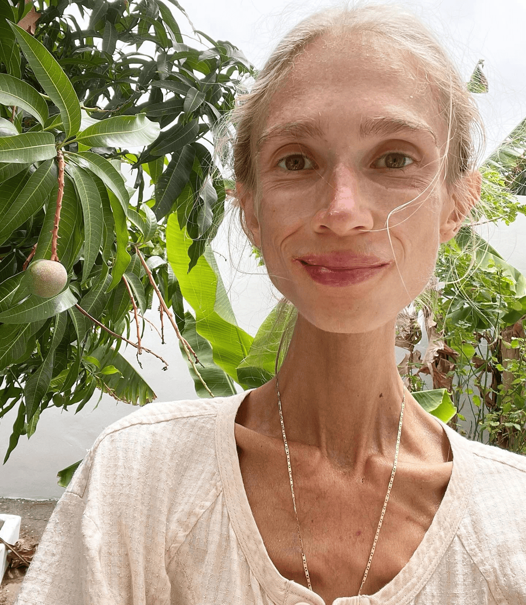 坚持只吃水果8年<strong></p>
<p>比特币人民币</strong>，27岁波兰女子巴厘岛酒店去世：体重仅22公斤，指甲变黄牙齿腐烂