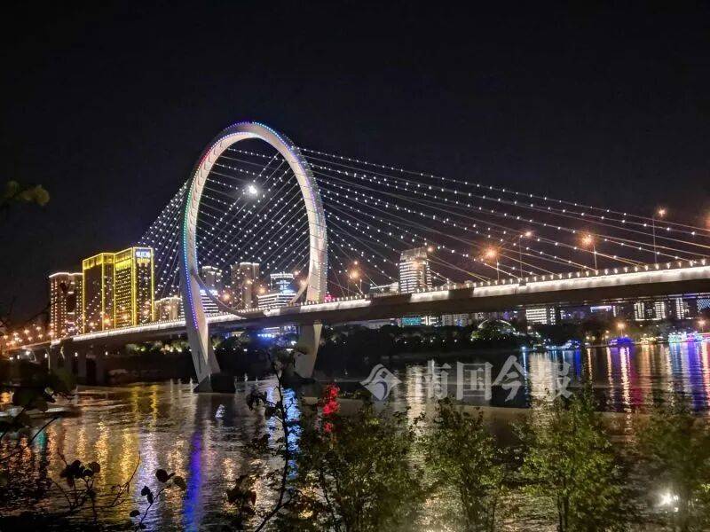 没有什么能阻挡！今天<strong></p>
<p>比特币人民币</strong>，广西人就是要回家！