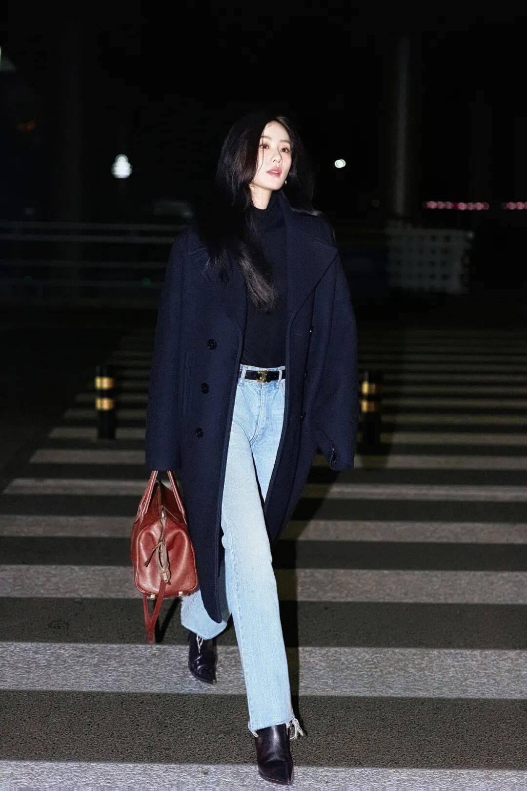 时装周上的女明星<strong></p>
<p>比特币人民币</strong>，秋冬氛围感一键封顶！