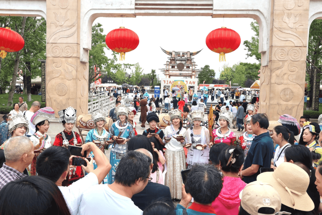 同比增长27%<strong></p>
<p>比特币现在价格</strong>！双节假期天河潭景区接待游客超21万人次