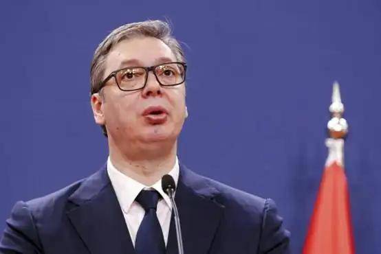 美国要求塞尔维亚将俄企控股石油工业公司国有化以规避制裁<strong></p>
<p>比特币实时</strong>，武契奇：不可接受