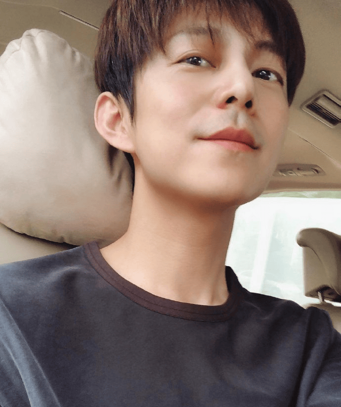51岁何炅坦言：精力大不如前<strong></p>
<p>购买比特币</strong>，我现在特别痛苦，又近视又老花
