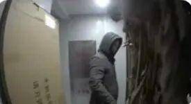 湖南一女主播被伪装的包裹炸伤<strong></p>
<p>购买比特币</strong>，永州公安：正在核实具体情况