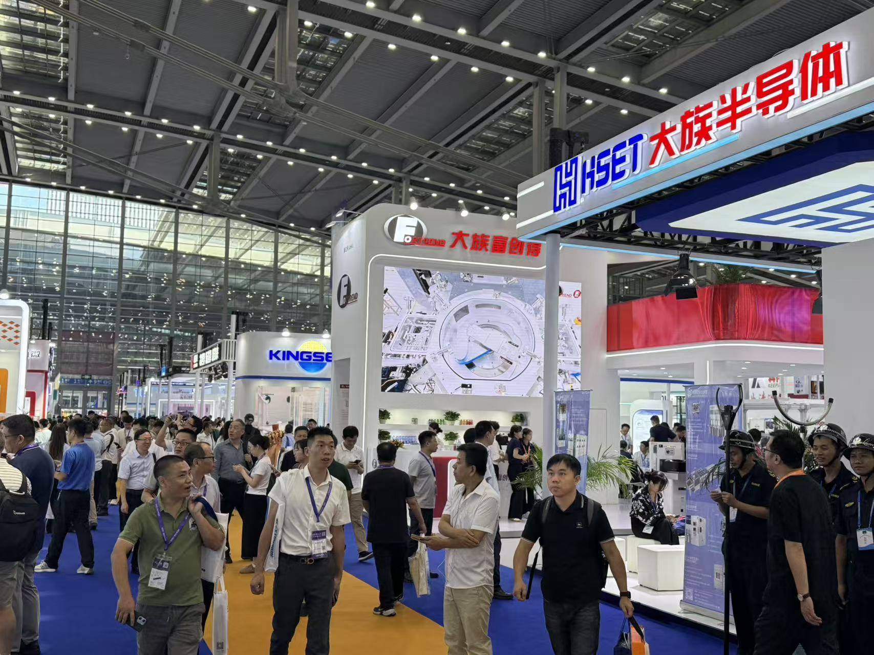 不止新凯来<strong></p>
<p>比特币实时走势图</strong>，逾115家深圳半导体企业亮相2025湾芯展