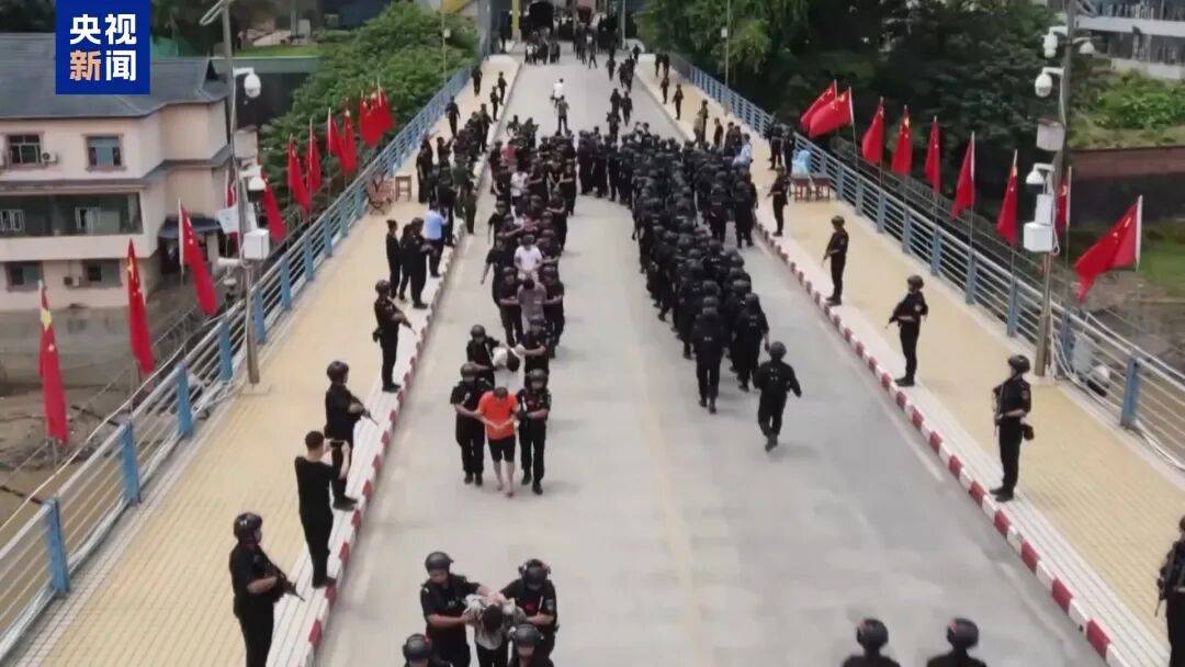 缅北“四大家族”及徐老发犯罪集团全部覆灭<strong></p>
<p>比特币实时走势图</strong>！一文回顾时间线