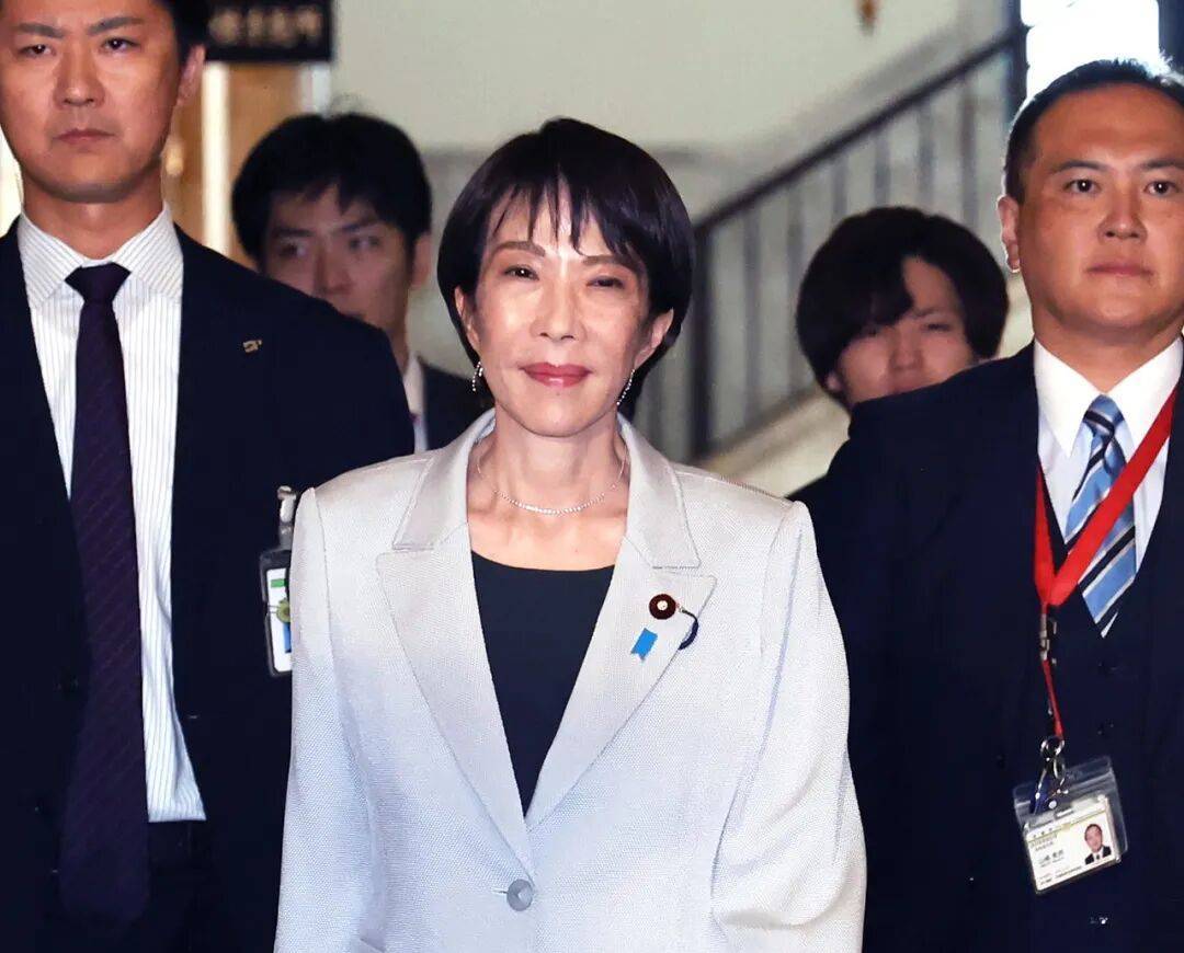 日本史上第一位女首相！64岁高市早苗当选日本首相<strong></p>
<p>比特币交易所</strong>，她主张提高防卫开支