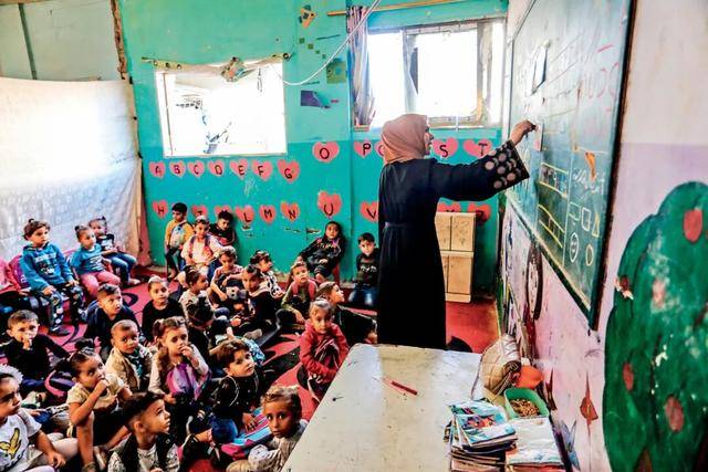 8岁女儿尖叫着从梦中醒来：“妈妈<strong></p>
<p>比特币创始人</strong>，又要掉炸弹了”