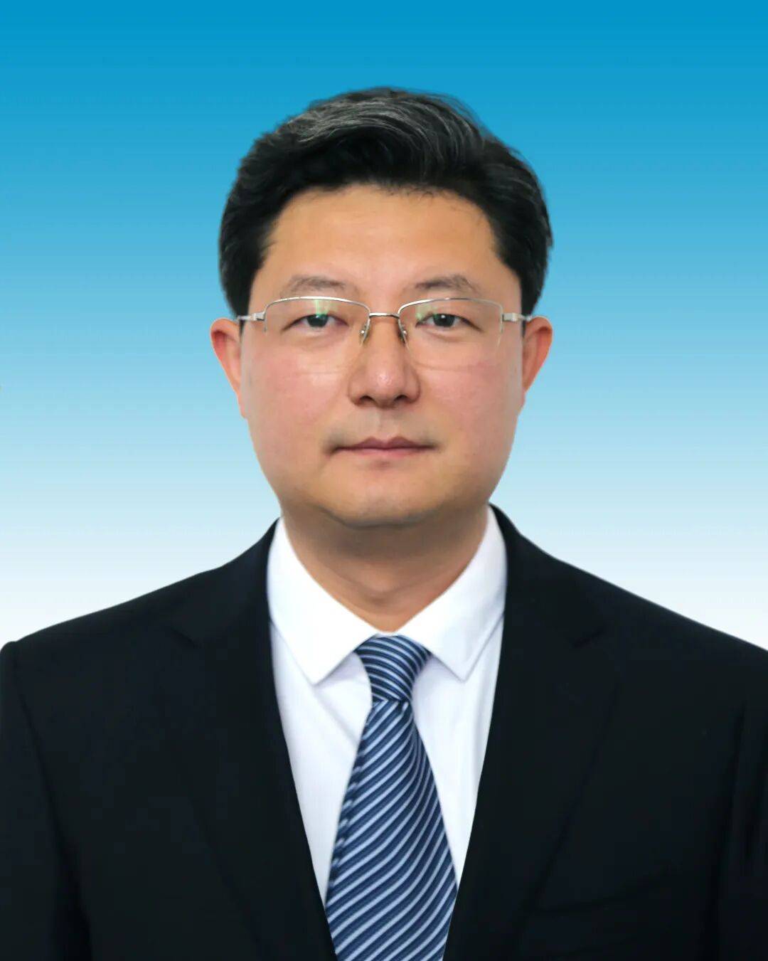 生于1985年<strong></p>
<p>今天比特币价格</strong>,赵鲁主动投案