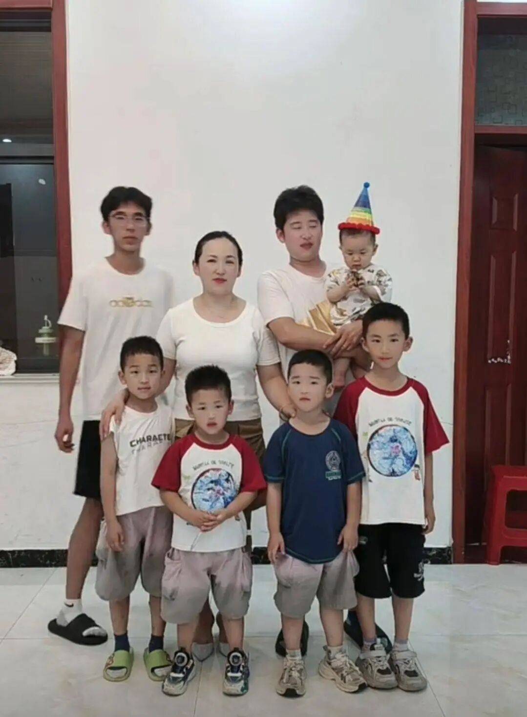 85后夫妻16年生<strong></p>
<p>比特币现在多少钱</strong>了6个儿子：一直想生个女儿