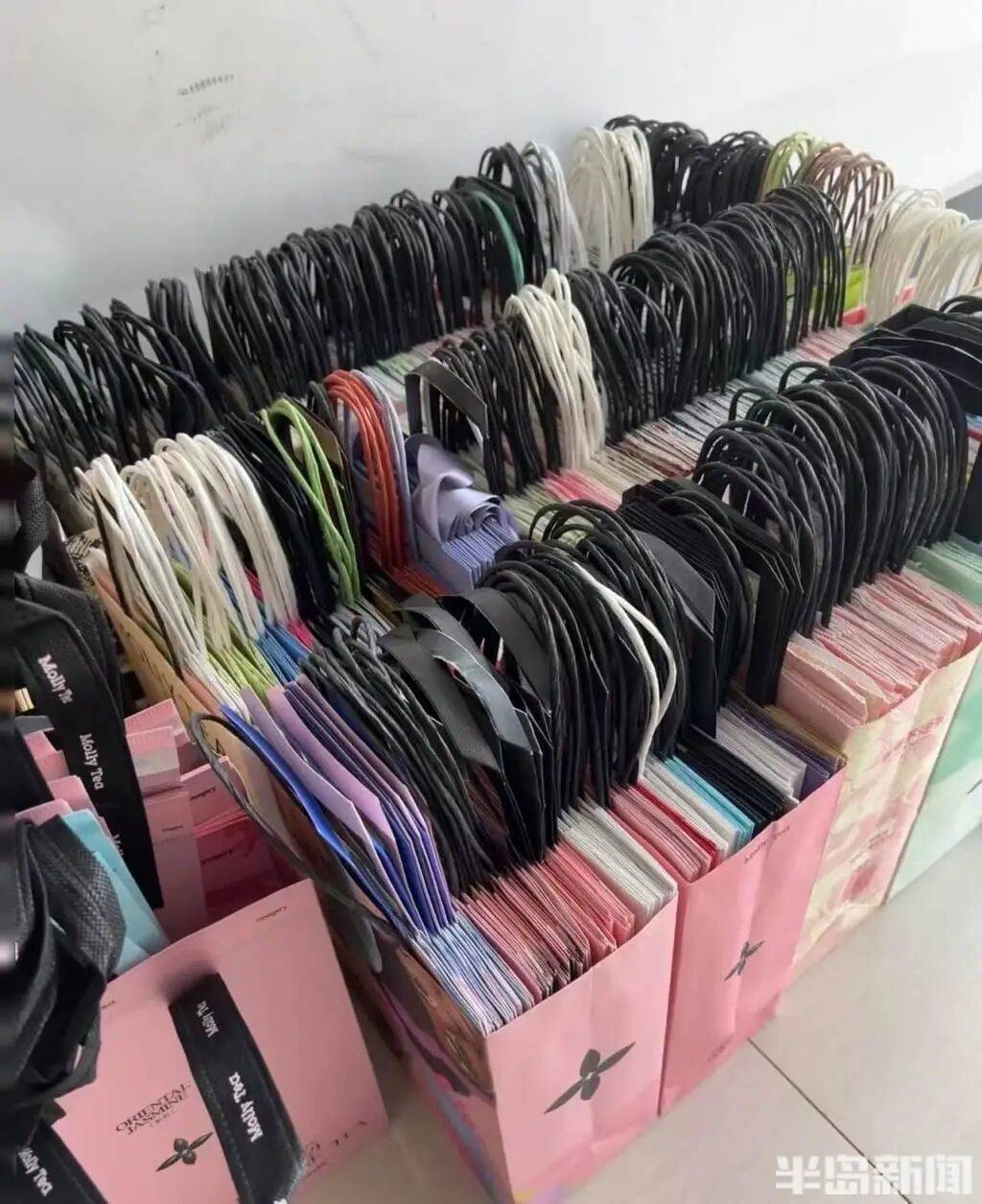 火了！大批人开始囤<strong></p>
<p>比特币怎么购买</strong>，随手扔掉的东西，有人靠它赚了近千元