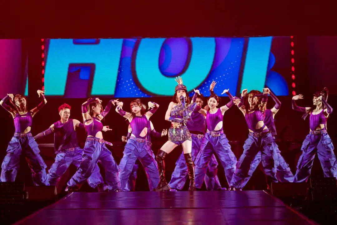 陈嘉桦<strong></p>
<p>比特币交易今日价格</strong>，不慌不忙的惊艳