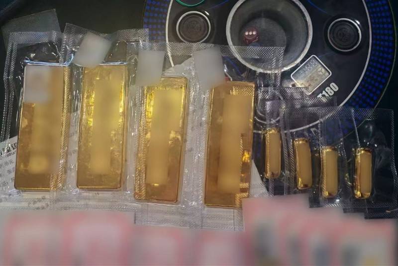 女子欲寄200万元黄金给“导师”，实为受骗！广州警方拦截