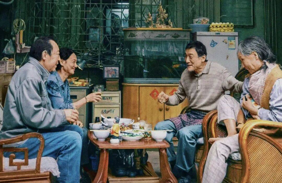 第一批丁克老后<strong></p>
<p>比特币挖矿机</strong>，“伴侣能陪一程，但最后都要靠自己”