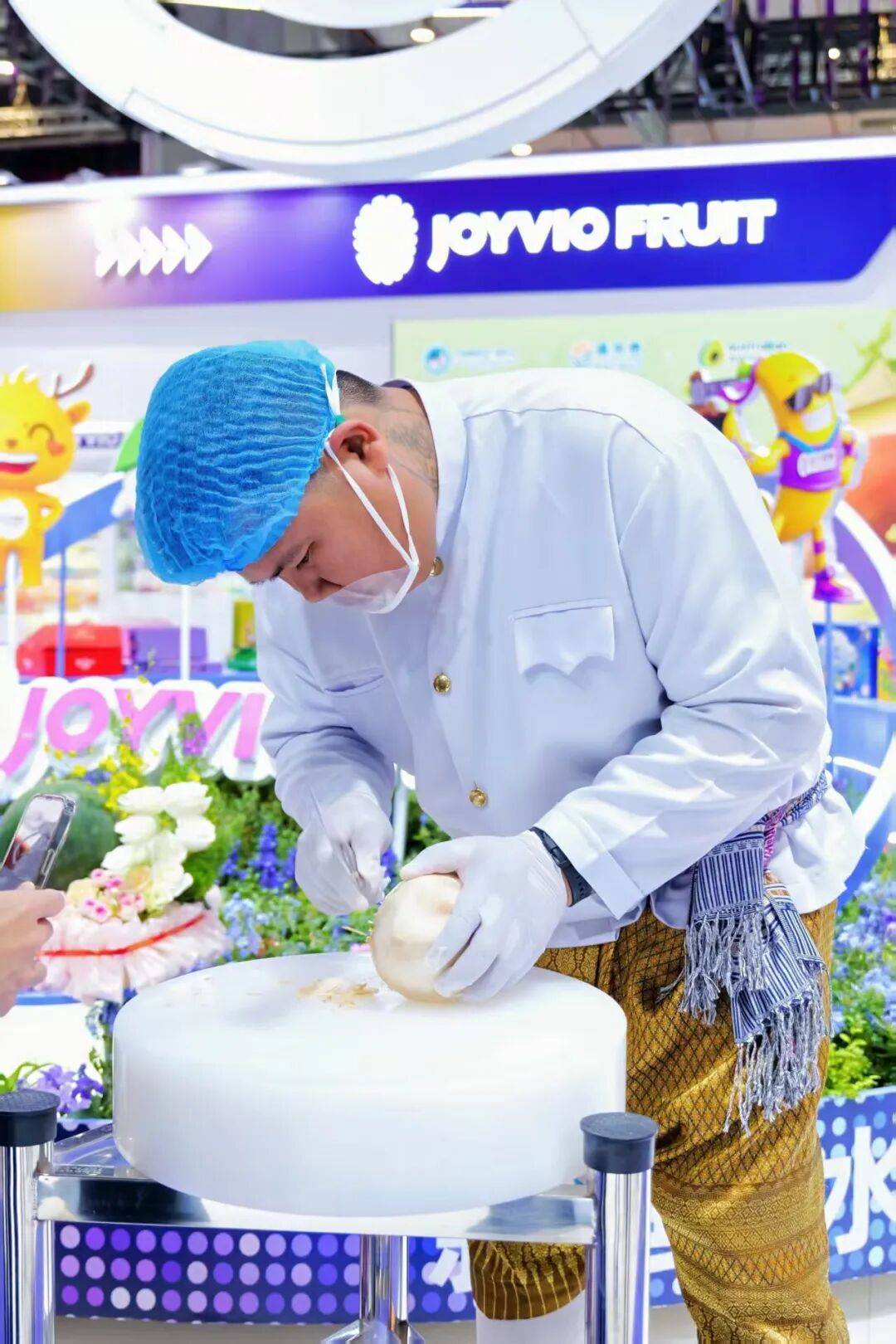 椰子水之外<strong></p>
<p>比特币软件</strong>,大公司争夺40亿元生椰市场