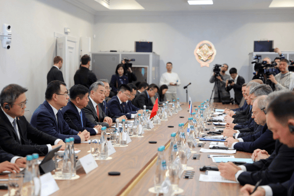 中俄就涉日本问题战略对表