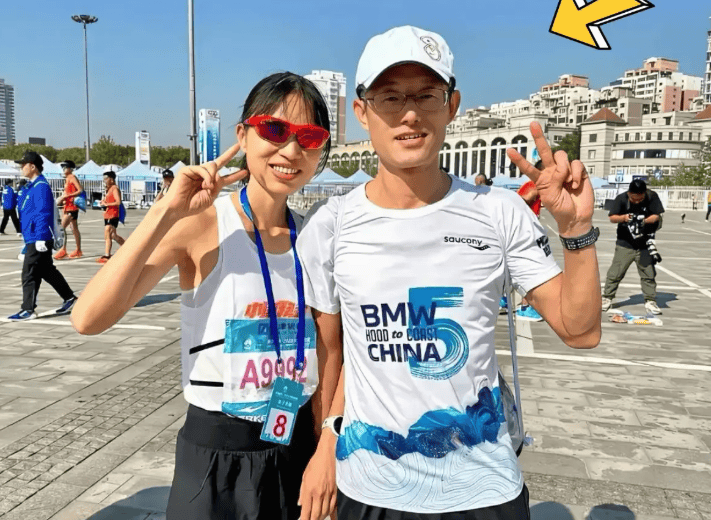 张水华辞职后携老公直播秀恩爱<strong></p>
<p>比特币在哪里买卖交易</strong>，称白岩松是自己恩人