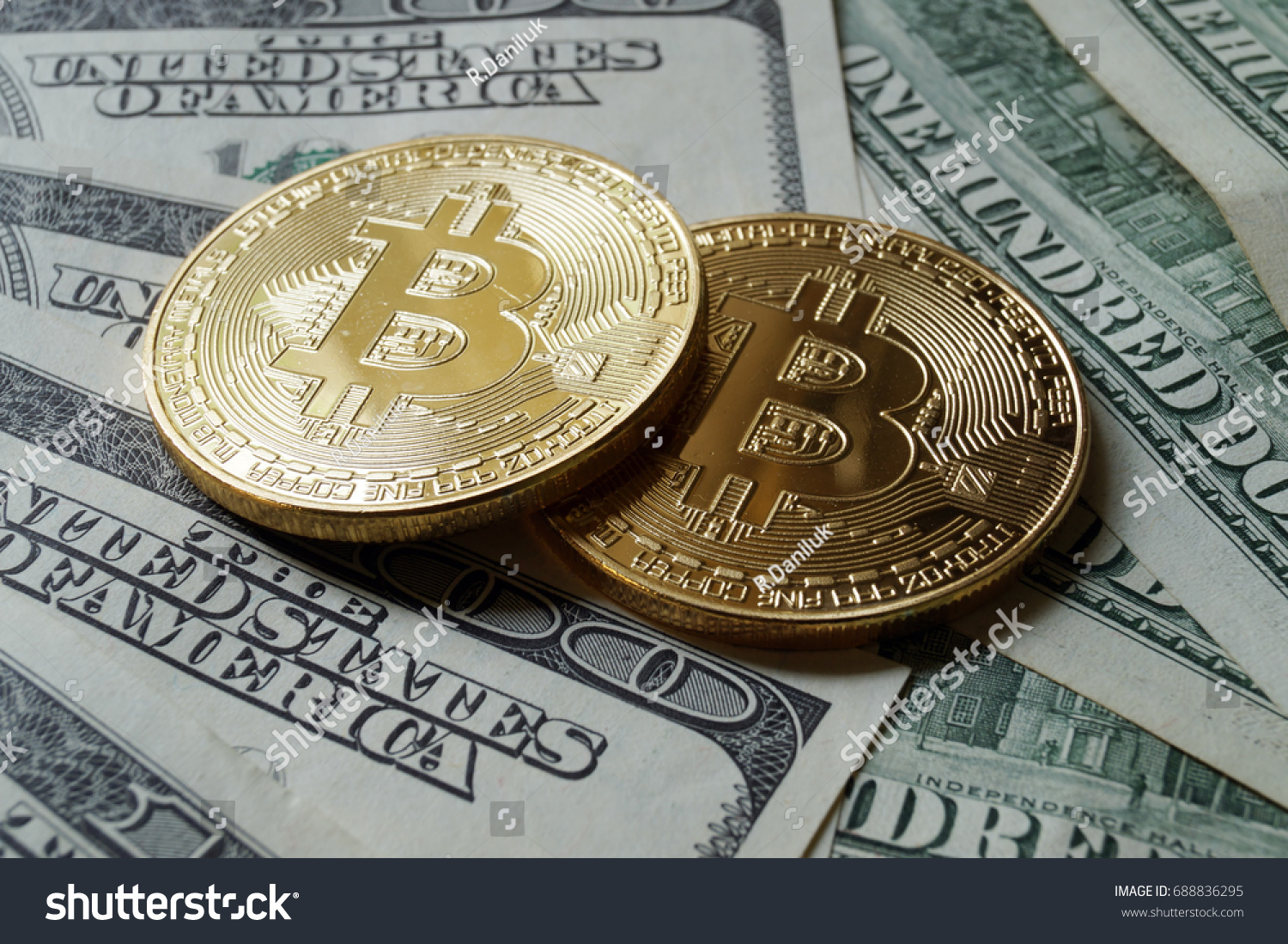 场外货币基金(什么是场外基金)